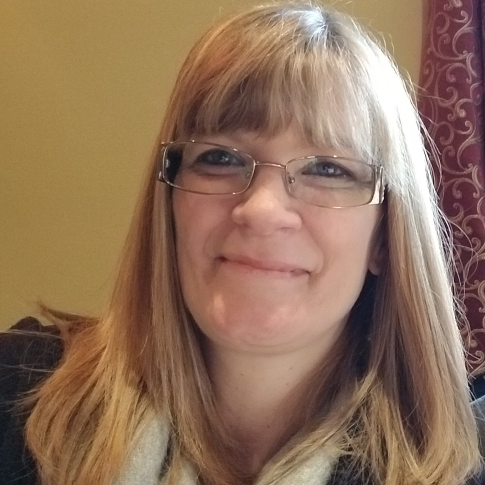 Meet your Posher, Lisa